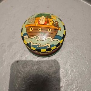 Midwest of Cannon Falls Noah's Ark Lacquered Trinket Box